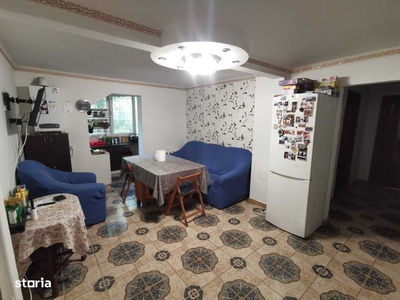 Apartament 2 camere etaj 1 zona Calea Romanului