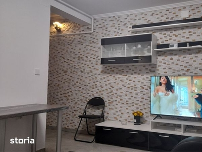 Vand apartament modern cu trei camere in orasul Pantelimon, zona buna