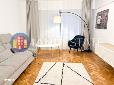 Apartament cu 3 camere, decomandat, etaj intermediar in zona Girocului