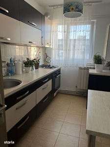 Apartament decomandat în zona Craiter, cod 8053