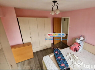 APARTAMENT 3 CAMERE 13 SEPTEMBRIE-STRADAL,ETAJ 4/8,BLOC 1998