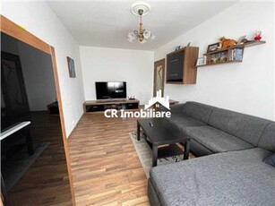 Apartament 3 camere Basarabia