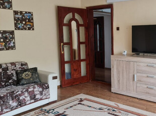 Apartament 3 camere str. Crinului