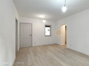 Apartament 3 camere | Strada Careiului | Complet renovat