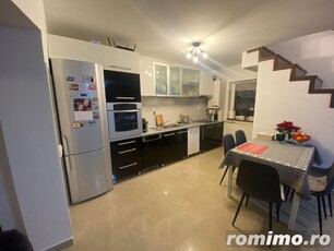 Apartament 4 camere, la cheie, cu scara interioara, 120 mp, zona Stejarului!!