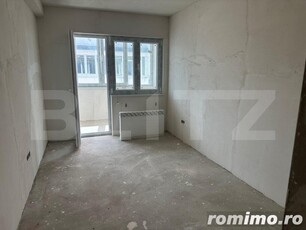 Apartament semifinisat 3 camere, 183 mp, zona Zamca