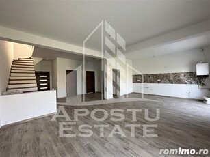 Duplex cu etaj si 5 camere in Mosnita Noua, aproape de asfalt