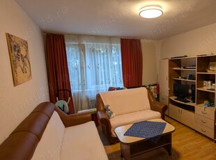 Inchiriez apartament 2 camere decomandat, zona Bd. Mihai Viteazu