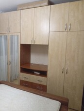 Închiriez apartament cu doua camere decomandate în Bacău