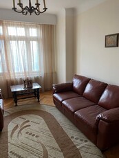 Magheru, Hotel Lido, vanzare apartament 4 camere+ dependinte, 99 mp totali,