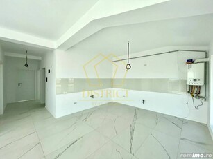 Penthouse cu 3 camere si terasa de 30mp | zona Antenei | Braytim