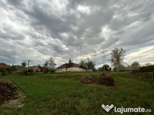 Teren intravilan in Simleu Silvaniei in suparafata de 800 mp