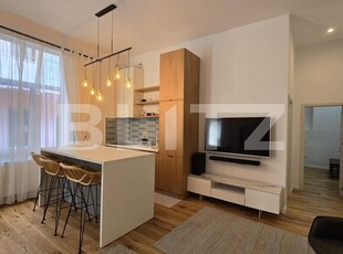 Vând apartament 2 camere, zona Ultracentrala Comision 0 %