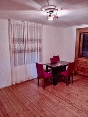 Vând apartament decomandat Vatra Dornei