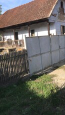 Vând Casă (necesită renovare nelocuibila) + 4ha Teren Extravilan, Slatina de Mureș, Bârzava, Arad