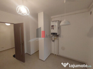 Vânzare apartament 3 camere Piața Reșița