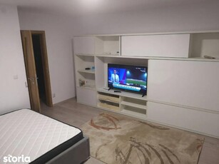 APARTAMENT 1 CAMERA, DECOMANDAT, RENOVAT, BLOC CU LIFT, PACURARI