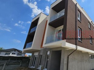 Apartament 3 camere 2 bai Oltenitei - Paraul Rece