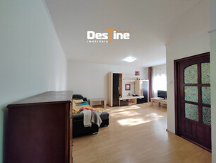 Apartament 3 camere 70