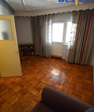 Apartament 4 camere 90mp DECOMANDAT etaj 1-cartier FRUMOASA