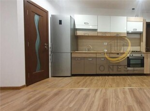 Apartament cu 2 camere la curte comuna, zona centrala, prima inchiriere