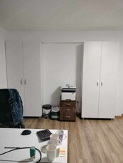 Apartament de închirat- spațiu de birou