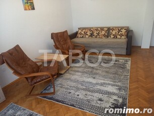 Apartament de inchiriat cu 2 camere 55 mpu cu balcon zona Strand