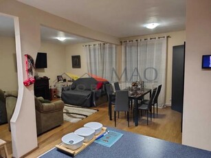 Central - Vanzare casa formata din 2 apartamente - Str. Revolutiei