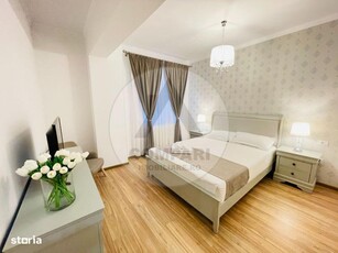 Vand apartament 2 camere Careiului