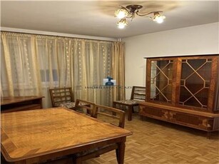 Vanzare Apartament 3 Camere Semidecomandat BerceniNitu Vasile