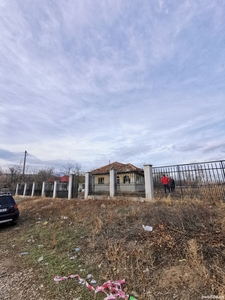 Vand teren intravilan în Fundeni-Zărnești Buzau
