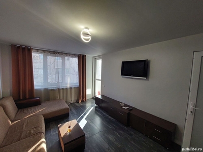 Apartament 2 camere decomodate, renovat recent