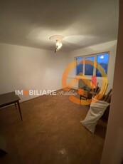 Apartament 2 camere | 40 mp | Zona Hurmuzachi | 34800 EUR