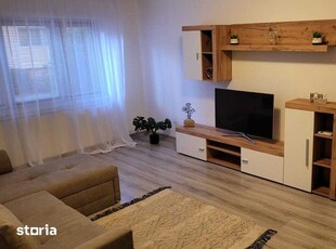 Proprietar inchiriez apartament cu o camera, decomandat, 34 mp Sagului