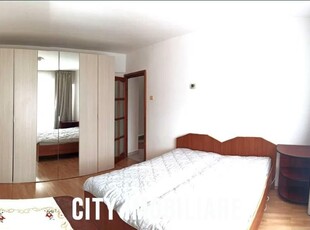 Apartament prima inchiriere 3 camere si balcon Mihai Viteazul