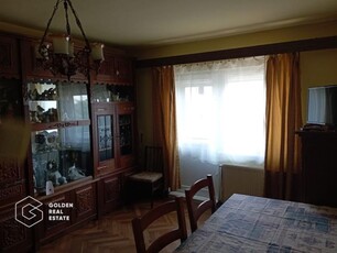 Apartament 3 camere, zona Garii