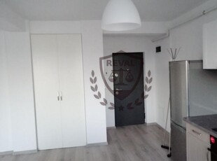 Apartament cu 2 camere, cartier Cetate, complet mobilat si utilat.