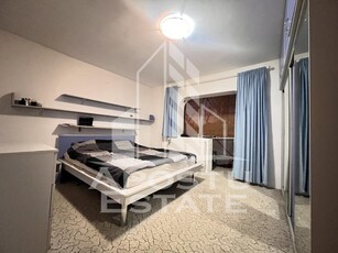 Apartament cu 2 camere, etajul 1, centrala proprie, zona Lunei