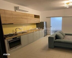 Apartament 2 camere, 40 mp, decomandat, zona Pacurari