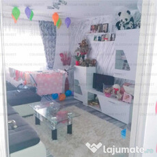 Apartament decomandat 3 camere, 2 bai, parcare, boxa, zona Uzina 2!