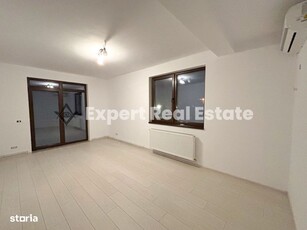 apartament de 3 camere , 67 mp utili , zona Teilor