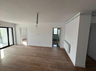 De vanzare Apartament 3 camere, zona Cetate HCC (Bloc Nou). Pret vanzare: 89000 Euro.