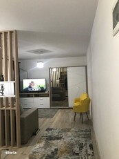 Apartament 2 camere cf 1 semidecomandat zona Crang