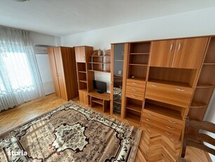 MICHAEL WEISS 6 | APARTAMENT UNIC DE 3 CAMERE | BALCON | 4M INALTIME