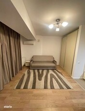 Apartament tip penthouse cu 3 camere de vanzare in Buna Ziua!