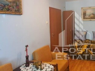 Inchiriez apartament cu 2 camere zona UTA