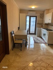 Apartament la casa, 5 camere, 80 mp, teren 170 mp, zona-Unirea