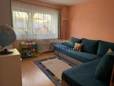 Apartament 2 camere, decomandat, str Tulcea