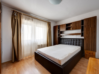 Apartament 3 camere de inchiriat PANDURI - Bucuresti