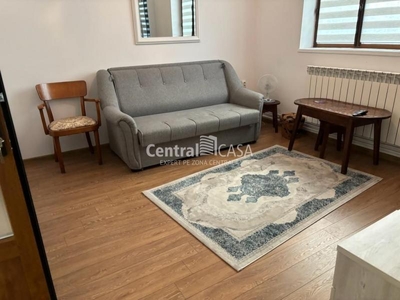 Apartament de vanzare cu 2 camere, Centru-Gara